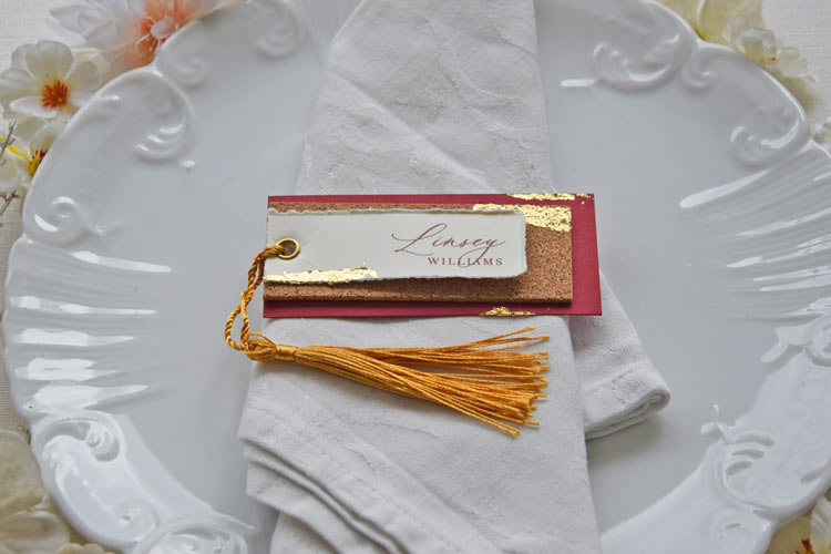 Douro Red Velvet Place Card – Cork Edition
